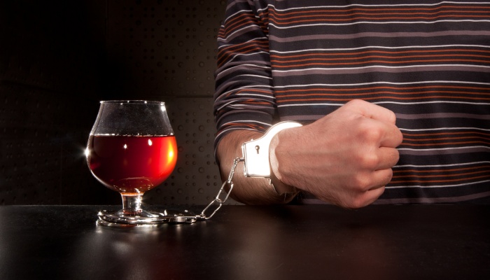 醉驾加无证驾驶怎么判-游法云